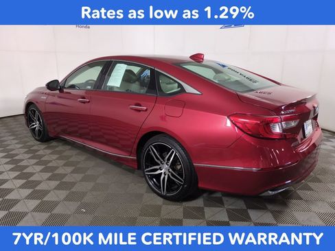 Used 2021 Honda Accord Touring image 3