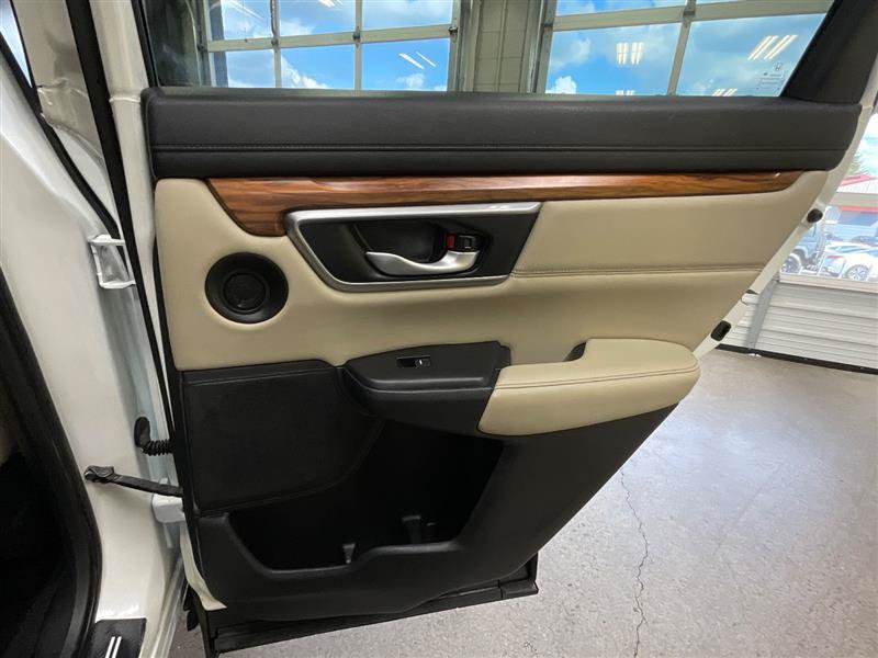 Used 2017 Honda CR-V Touring image 30