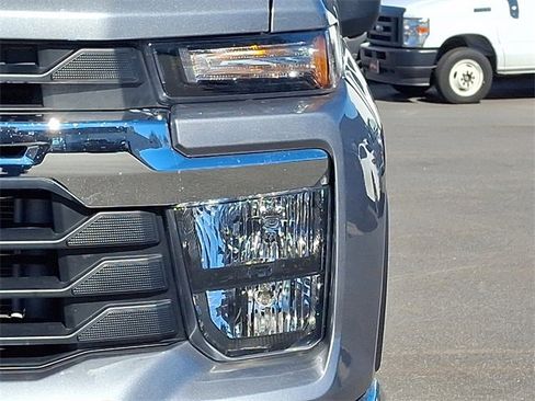 Used 2025 Chevrolet Silverado 2500 LT w/ All Star Edition image 9