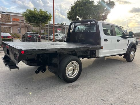 Used 2018 Ford F550 4x4 Crew Cab Super Duty image 5