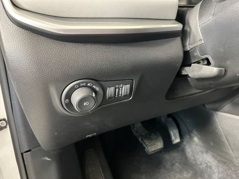 Used 2025 Jeep Compass Limited w/ Elite Group AWD/4WD image 34