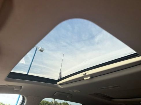 Used 2021 Buick Enclave Avenir w/ LPO, Floor Liner Package FWD image 42
