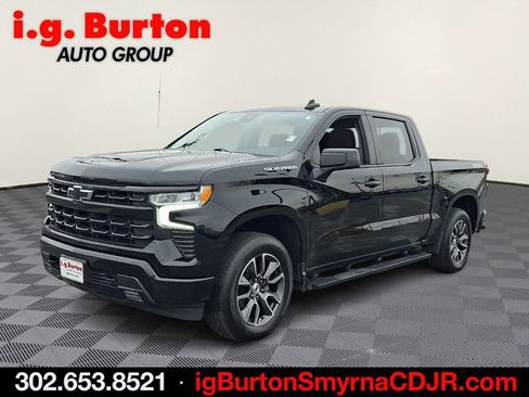 Used 2022 Chevrolet Silverado 1500 RST image 3