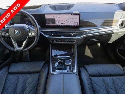 Used 2024 BMW X5 xDrive50e AWD/4WD image 17