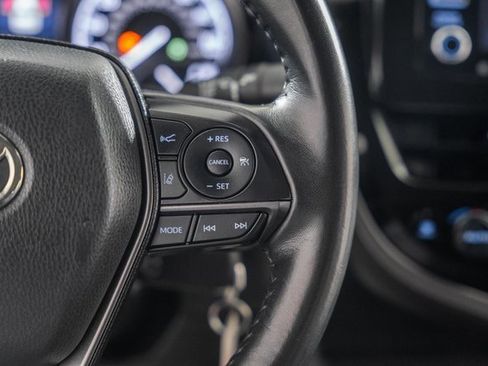 Used 2024 Toyota Camry SE image 27