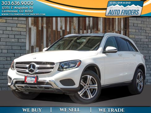 Used 2019 Mercedes-Benz GLC 300 4MATIC image 1