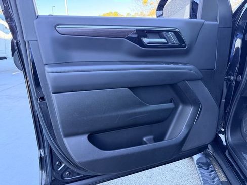 Certified 2025 Chevrolet Tahoe Z71 image 10