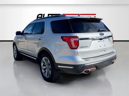 Used 2019 Ford Explorer Limited w/ Class III Trailer Tow Package image 5