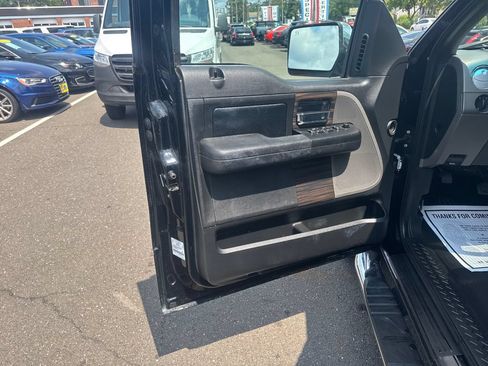 Used 2007 Lincoln Mark LT 4x4 image 10