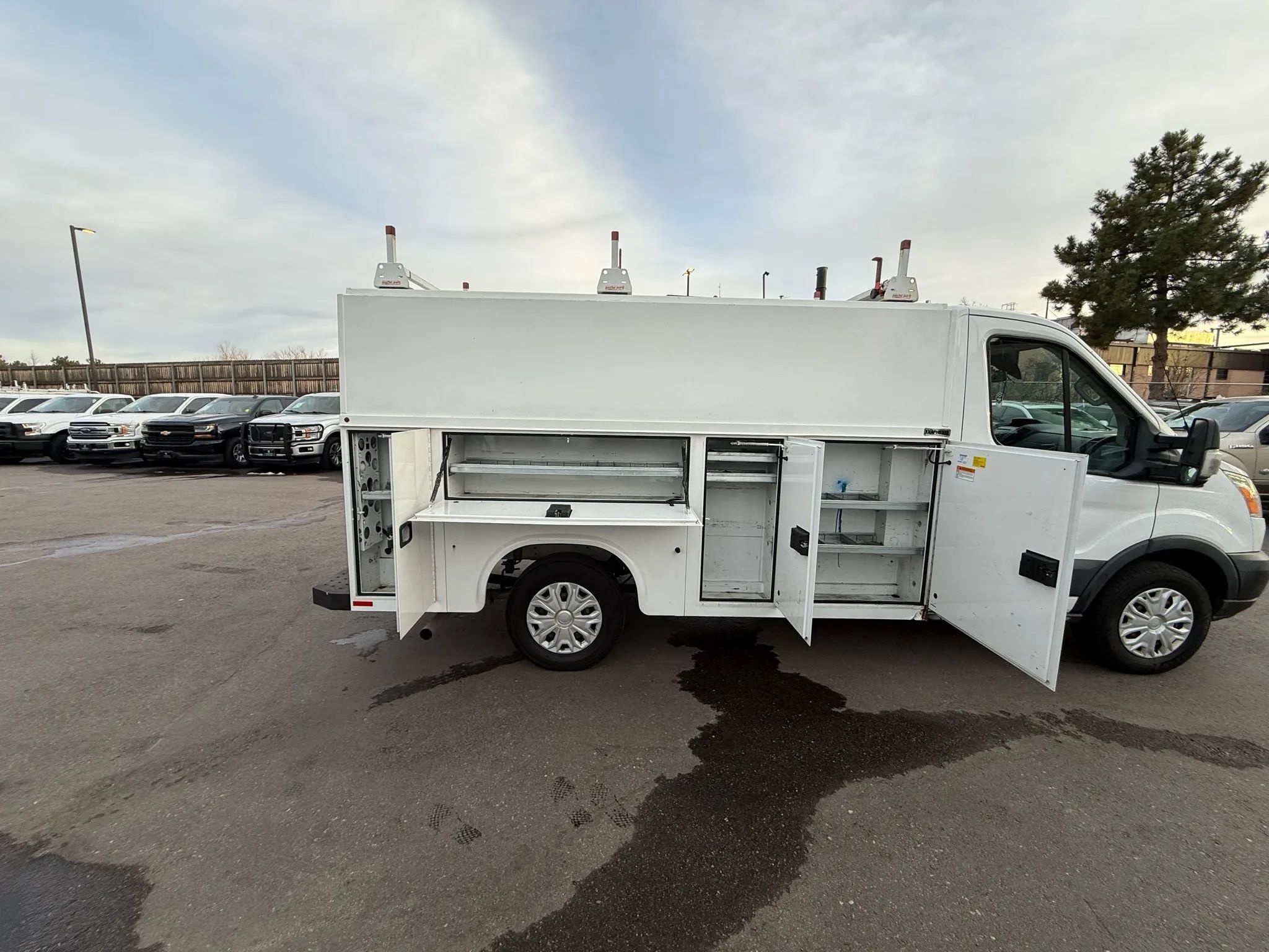 Used 2017 Ford Transit 350 138 w/ Interior Upgrade Package RWD image 15