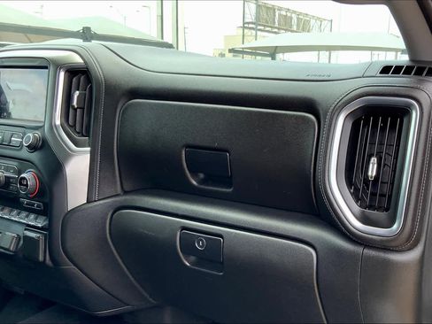 Used 2020 Chevrolet Silverado 2500 LT w/ Texas Edition image 16