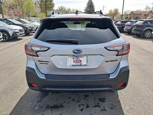 Certified 2025 Subaru Outback Onyx Edition image 4