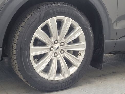 Used 2020 Ford Explorer Limited AWD/4WD image 31