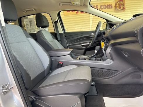 Used 2017 Ford Escape SE FWD image 26