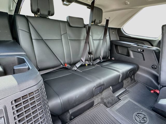 Used 2023 Toyota Sequoia SR5 w/ SR5 Premium Package AWD/4WD image 21