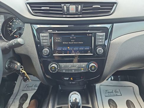 Used 2021 Nissan Rogue Sport S AWD/4WD image 24