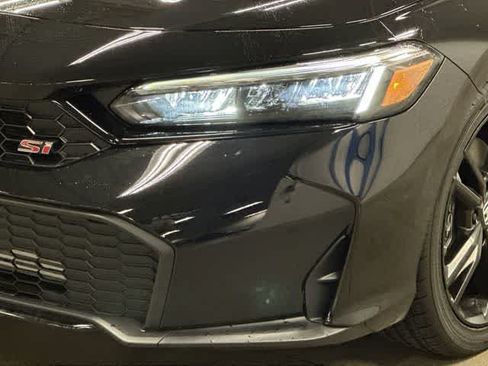 Used 2026 Honda Civic Si image 32