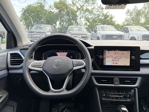 New 2026 Volkswagen Taos SEL AWD/4WD image 12