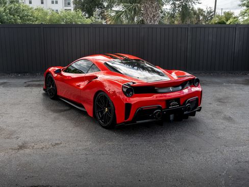 Used 2019 Ferrari 488 Pista Coupe RWD image 29