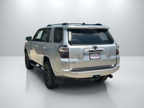 Used 2023 Toyota 4Runner SR5 Premium w/ Moonroof Package RWD image 7