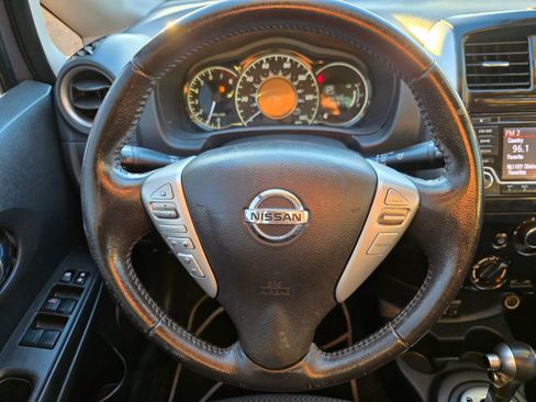 Used 2018 Nissan Versa Note SV image 14