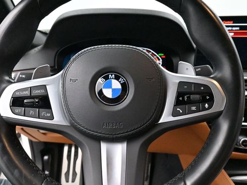 Used 2023 BMW 540i w/ M Sport Package image 17
