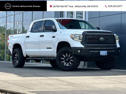 Used 2019 Toyota Tundra SR5 w/ SR5 Upgrade Package AWD/4WD image 1
