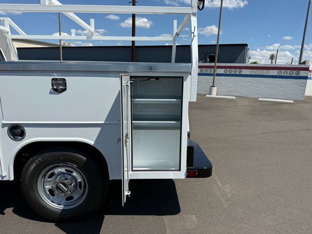 New 2026 Ford F250 XL w/ XL Chrome Package RWD image 13