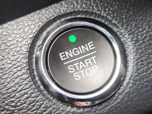 Used 2022 Ford F250 Lariat w/ Lariat Ultimate Package AWD/4WD image 21