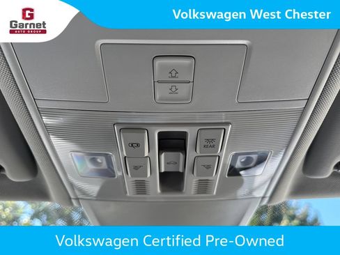 Certified 2023 Volkswagen Tiguan SE w/ Panoramic Sunroof Package AWD/4WD image 26