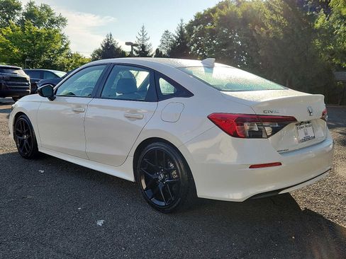 Certified 2024 Honda Civic Sport image 4
