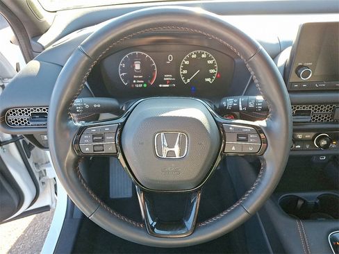 Used 2023 Honda HR-V Sport image 19