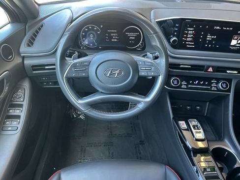 Used 2023 Hyundai Sonata SEL Plus FWD image 16