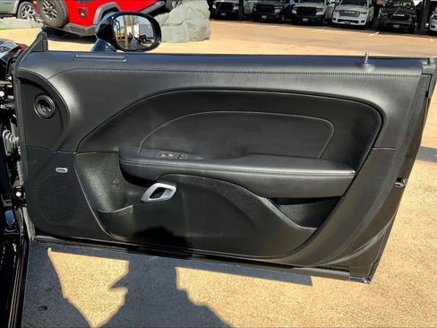 Used 2023 Dodge Challenger GT w/ Plus Package image 19