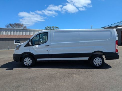 New 2025 Ford E-Transit Low Roof w/ Electrician Trade Package RWD image 9