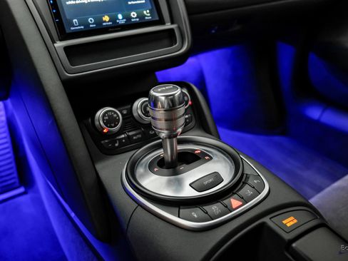 Used 2012 Audi R8 V8 AWD/4WD image 60