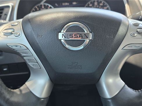 Used 2018 Nissan Murano SL w/ Midnight Edition Package FWD image 18