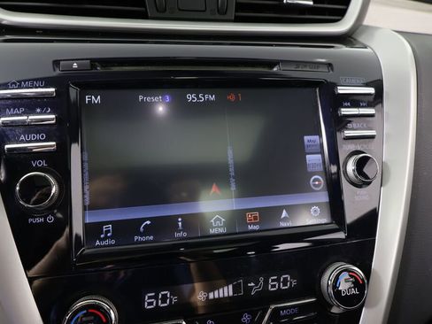 Used 2016 Nissan Murano SL w/ SL Technology Package image 36