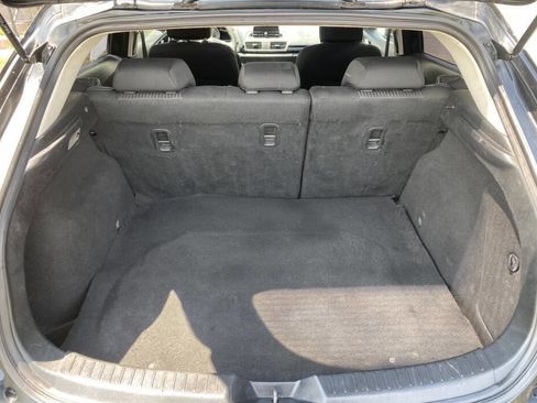 Used 2014 MAZDA MAZDA3 i Touring image 12