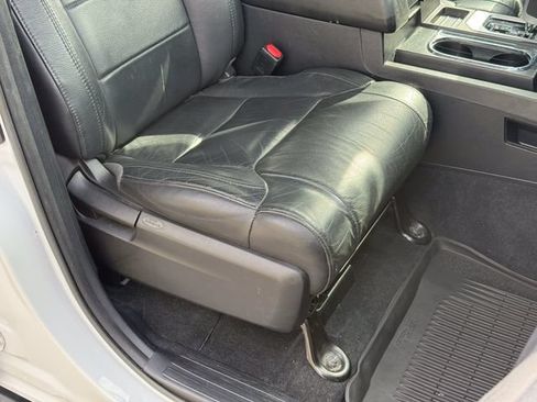 Used 2020 Toyota Tundra SR5 w/ SR5 Leather Package RWD image 18
