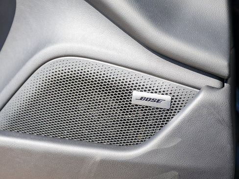 New 2025 Porsche Taycan 4S AWD/4WD image 22