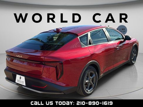 Used 2025 Kia K4 image 16