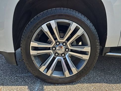 Used 2018 GMC Yukon XL SLT RWD image 26