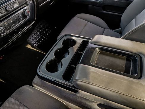 Used 2016 Chevrolet Silverado 1500 Custom w/ Custom Convenience Package RWD image 21