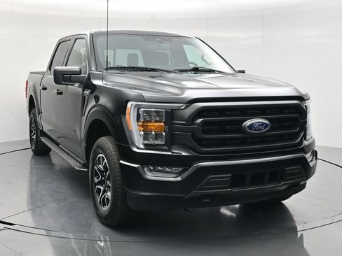 Used 2023 Ford F150 XLT w/ Equipment Group 302A High AWD/4WD image 3