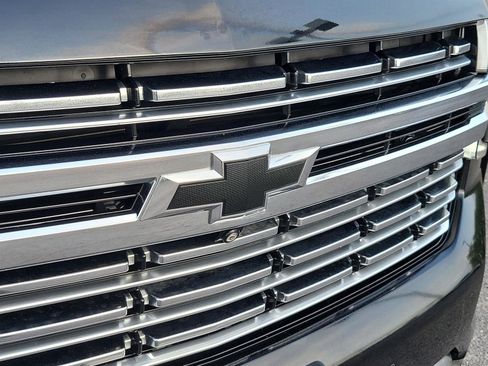 Used 2021 Chevrolet Tahoe Premier w/ Premium Package image 30