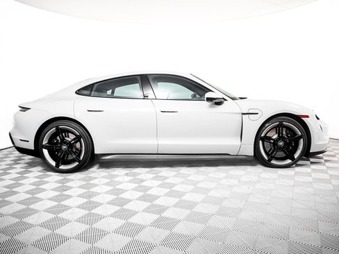 Certified 2021 Porsche Taycan 4S image 9