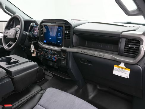 New 2026 Ford F150 XL RWD image 33