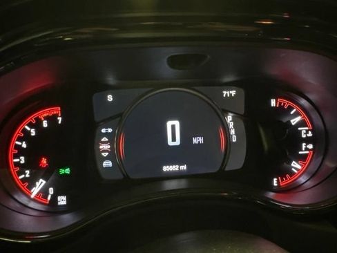 Used 2021 Dodge Durango R/T w/ Tow 'N Go Package AWD/4WD image 21