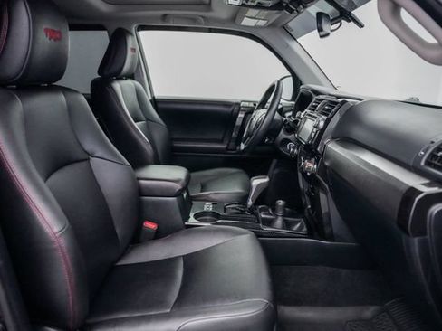 Used 2019 Toyota 4Runner TRD Off-Road Premium AWD/4WD image 20